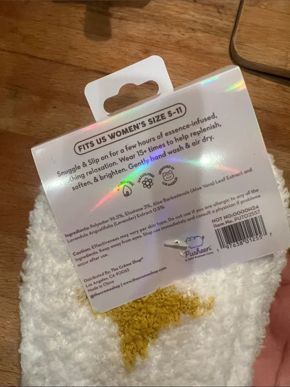 The Crème Shop Pusheen Cozy Socks with Yellow Star